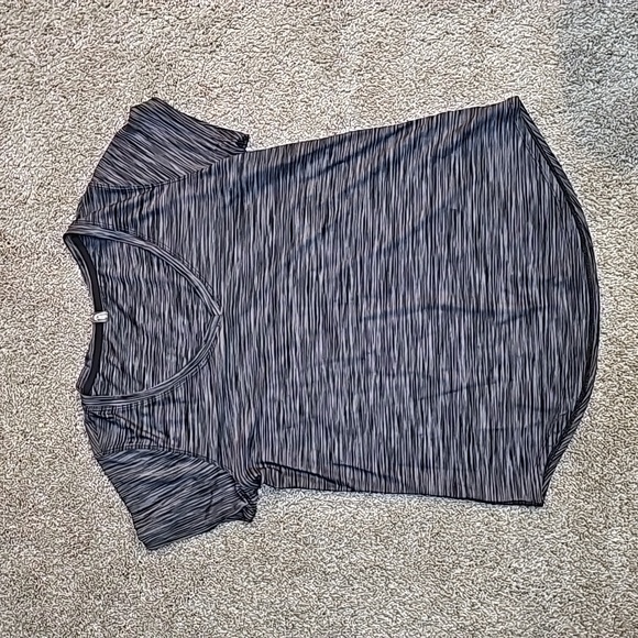MTA SPORT Athletic V-Neck Top - Picture 1 of 5